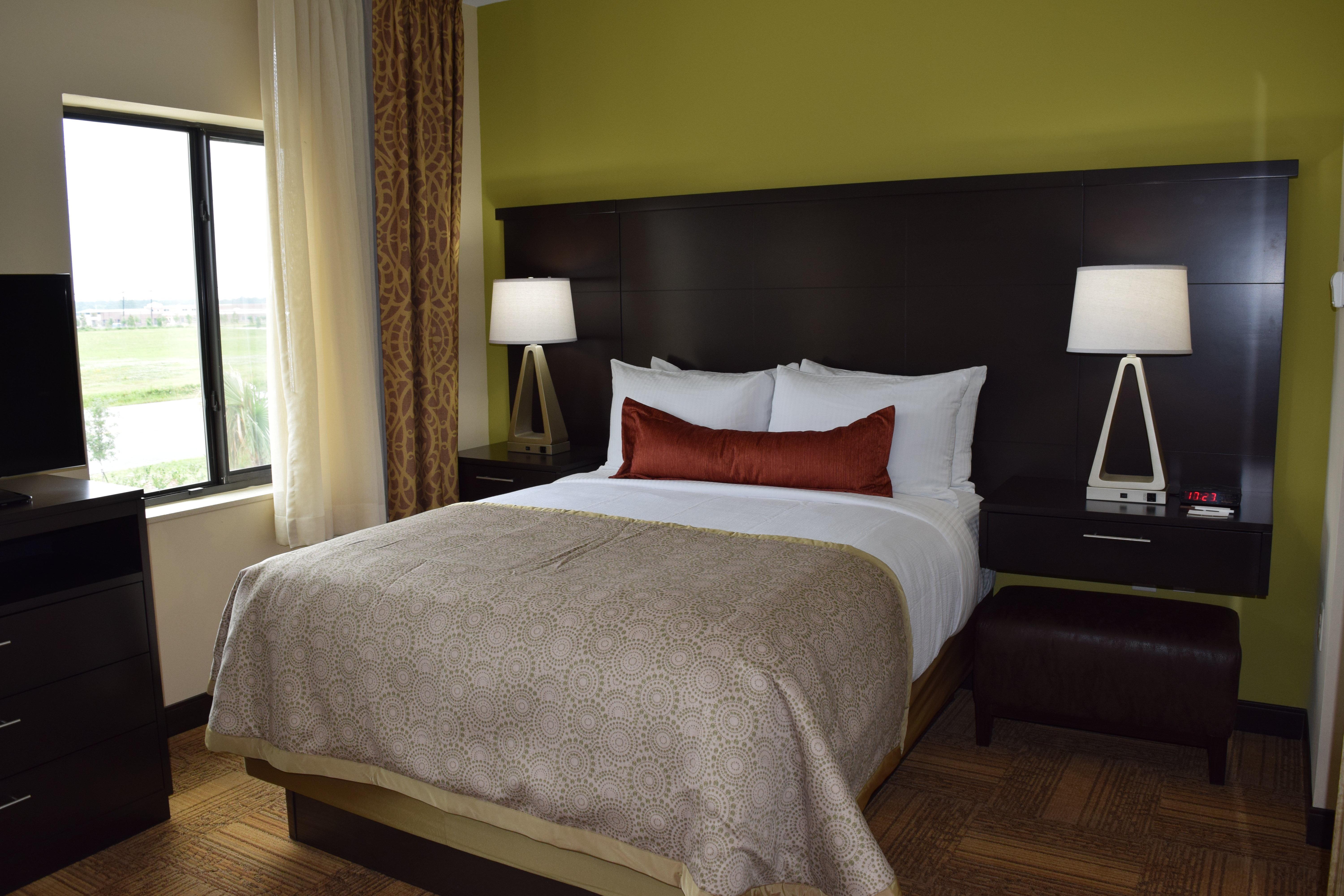 Staybridge Suites Tomball By Ihg Экстерьер фото